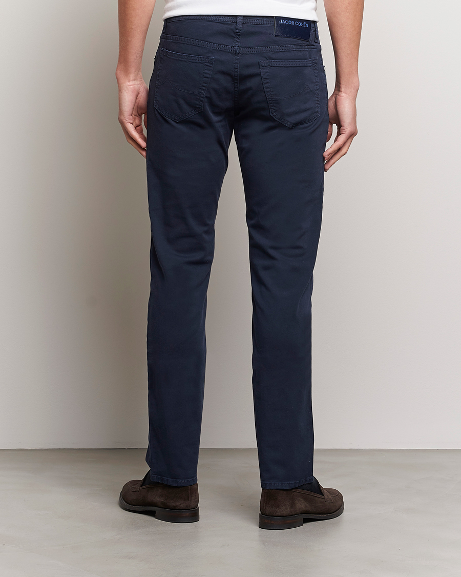 Hombres | Pantalones | Jacob Cohën | Bard Garment Dyed Gabardine Trousers Navy