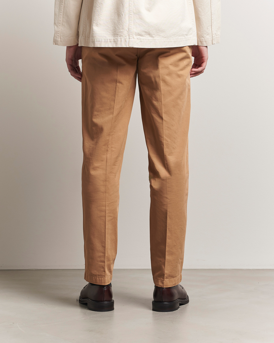 Hombres | Pantalones | Drake's | Flat Front Cotton Chino Brown