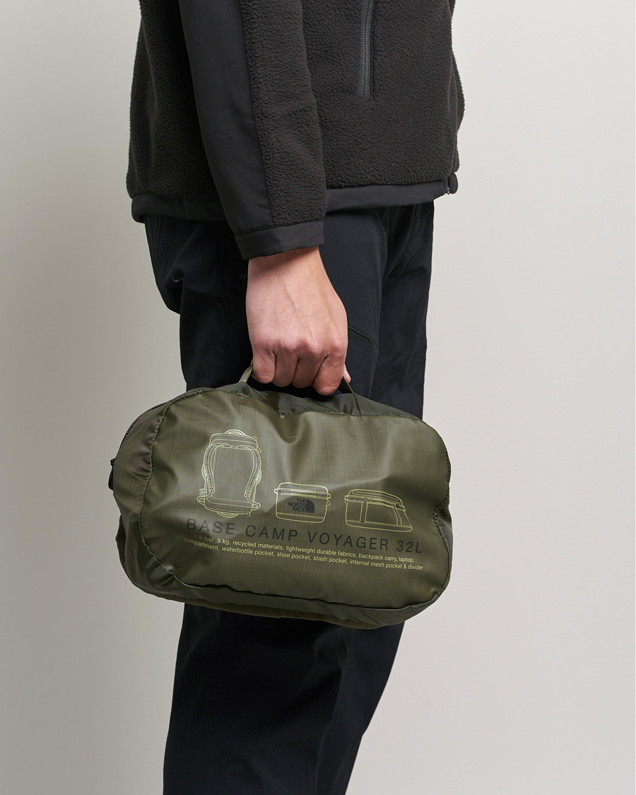 Hombres | The North Face Voyager 32L Duffel Bag New Taupe Green | The North Face | Voyager 32L Duffel Bag New Taupe Green