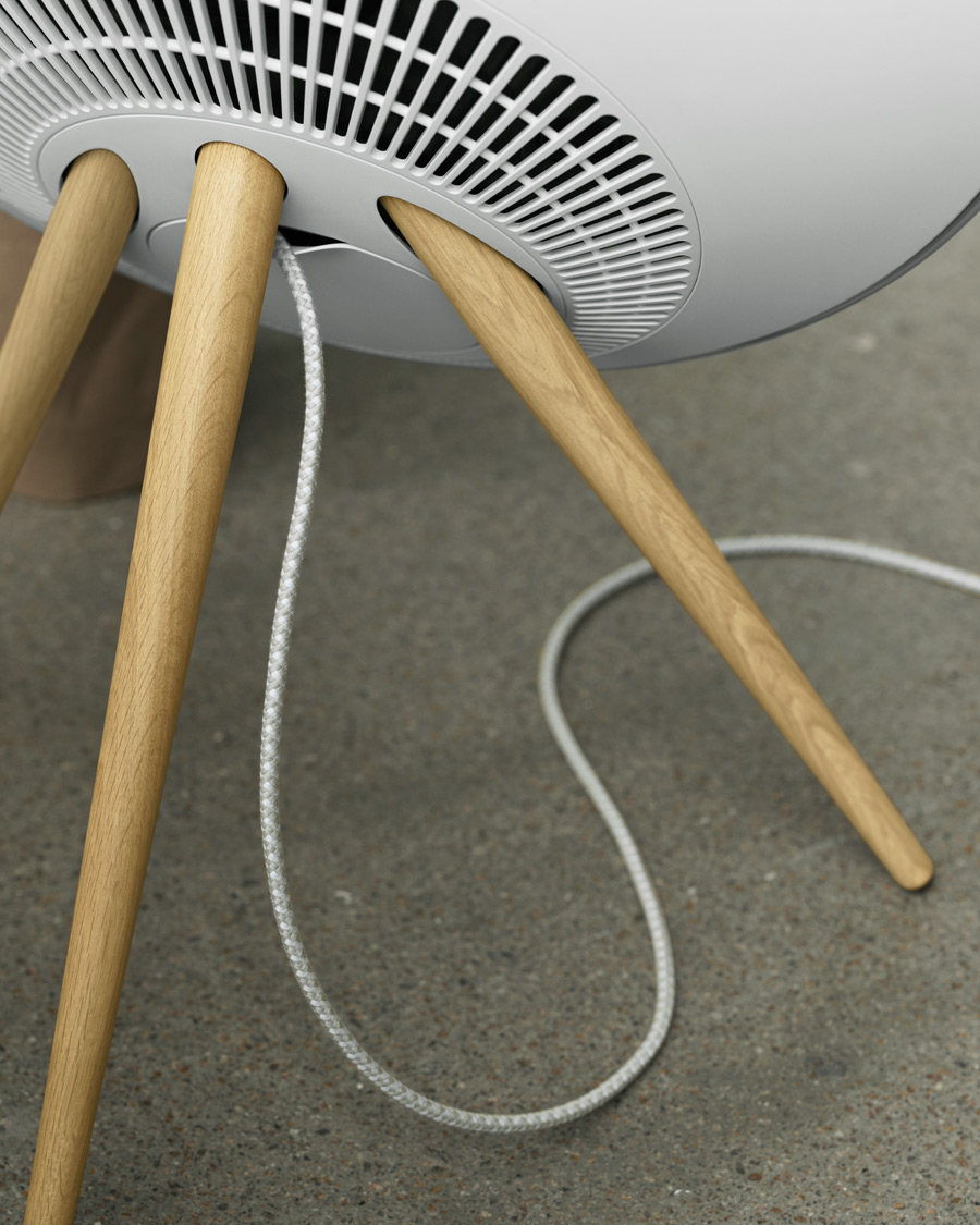 Hombres | Ideas de regalos de Navidad | Bang & Olufsen | Beoplay A9 Wireless Speaker White