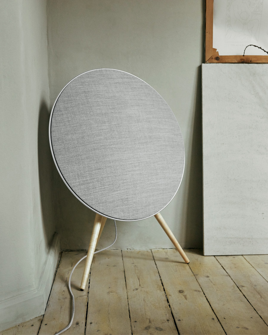 Hombres | Ideas de regalos de Navidad | Bang & Olufsen | Beoplay A9 Wireless Speaker White
