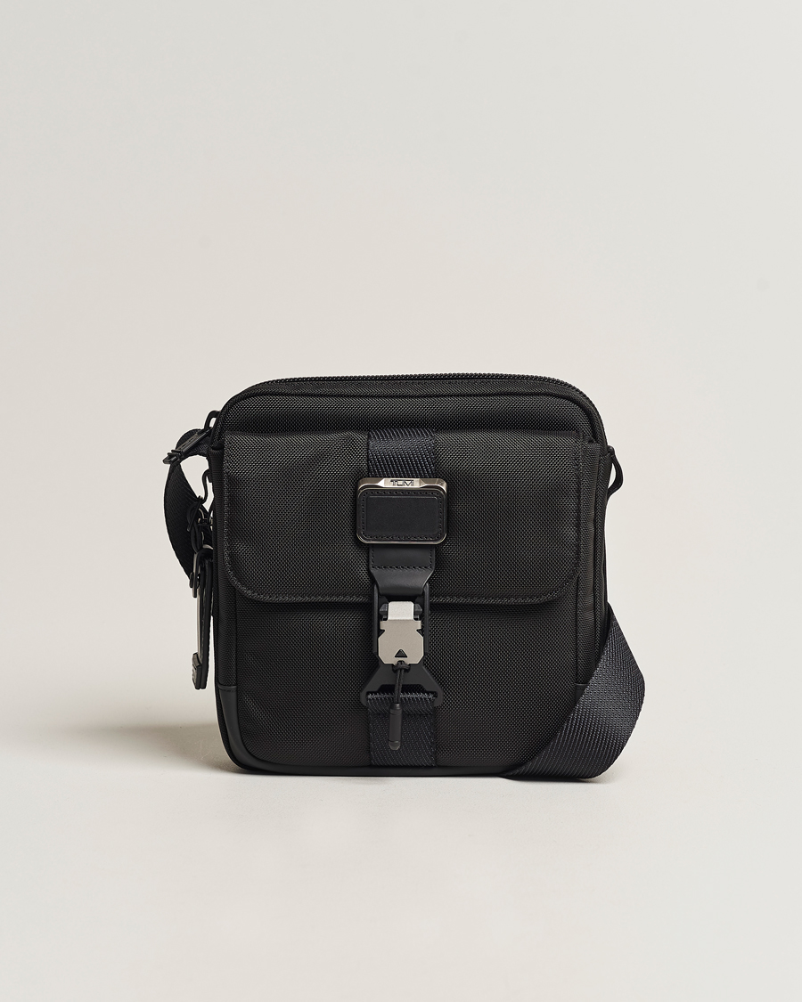 Hombres | TUMI Alpha Bravo Junior Crossbody Black | TUMI | Alpha Bravo Junior Crossbody Black