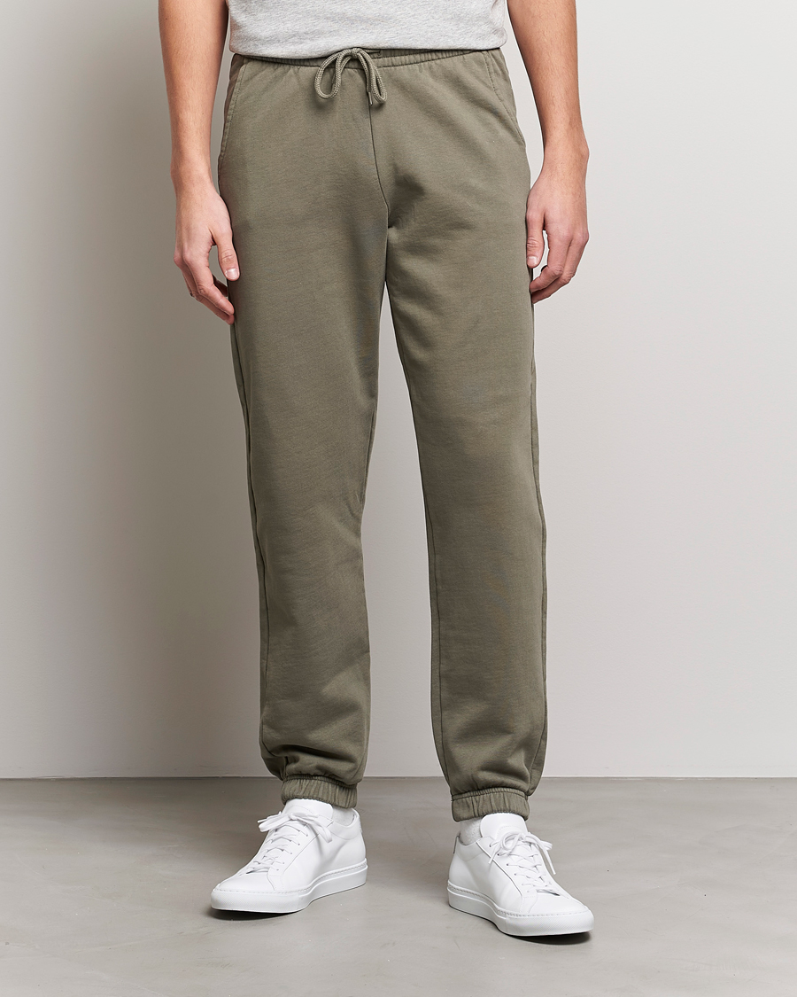 Hombres | Pantalones | Colorful Standard | Classic Organic Sweatpants Dusty Olive