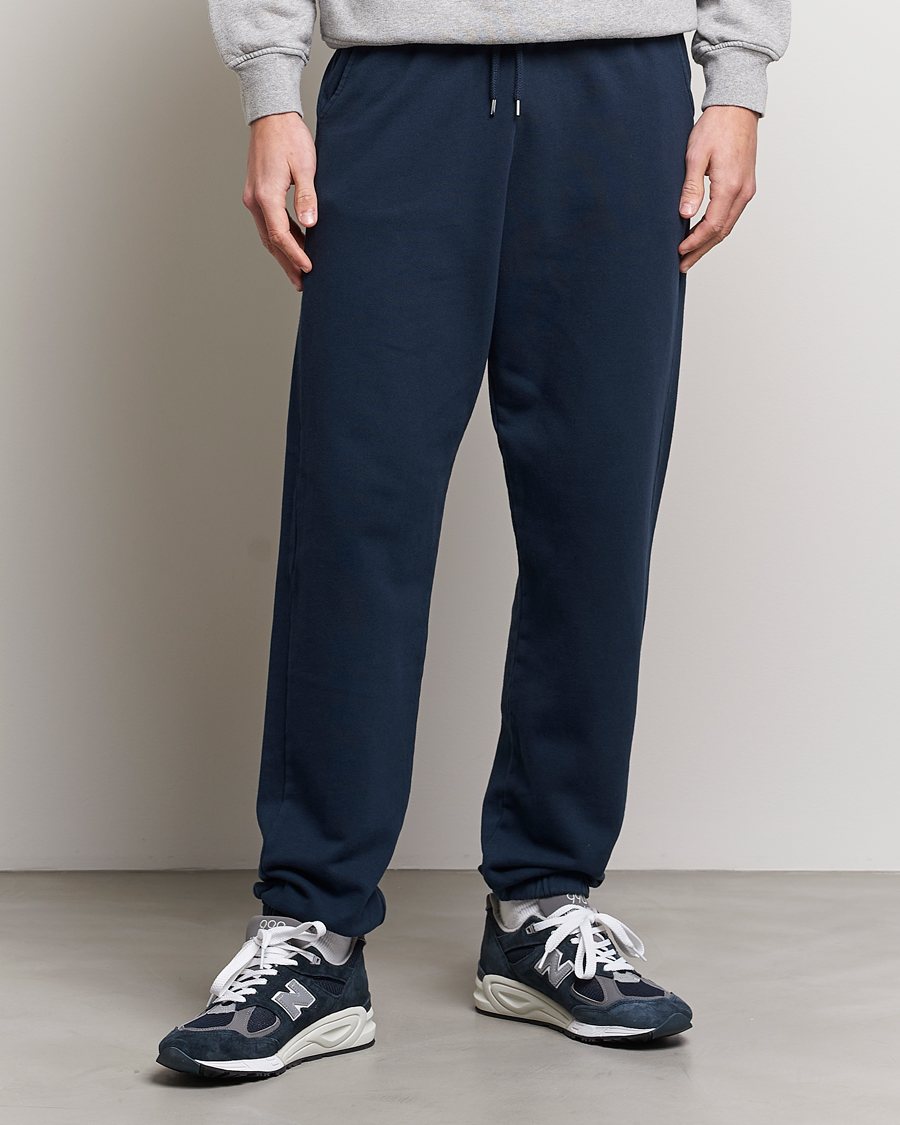 Hombres | Pantalones | Colorful Standard | Classic Organic Sweatpants Navy Blue