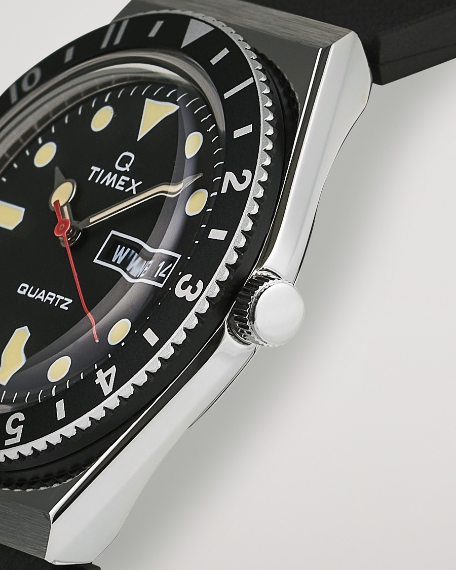 Hombres | Timex Q Diver 38mm Rubber Strap Black | Timex | Q Diver 38mm Rubber Strap Black