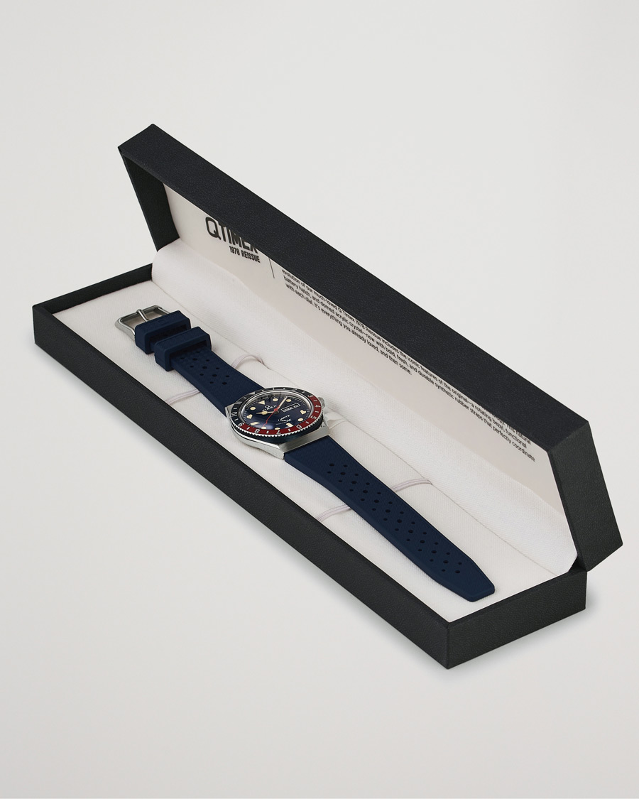 Hombres | Timex Q Diver 38mm Rubber Strap Blue/Red | Timex | Q Diver 38mm Rubber Strap Blue/Red