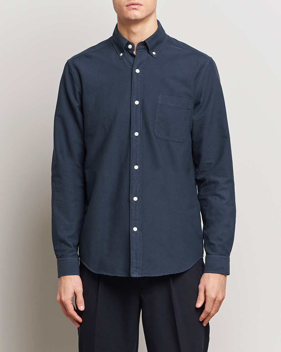 Hombres | Camisas oxford | A Day's March | Moorgate Dyed Oxford Shirt Navy