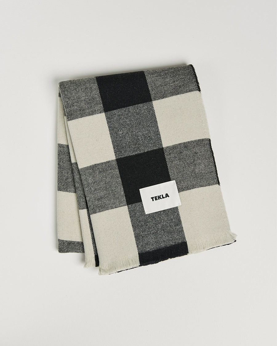 Hombres | Tekla Merino Wool Blanket Black Gingham | Tekla | Merino Wool Blanket Black Gingham