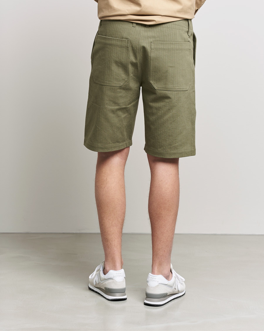 Hombres | Pantalones cortos | Private White V.C. | Maker´s Cotton Herringbone Shorts Khaki