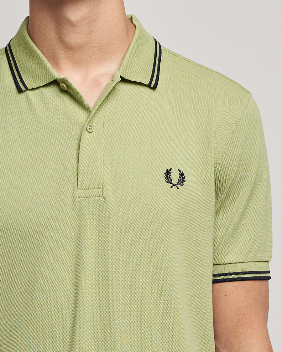 Hombres | Polos | Fred Perry | Twin Tip Polo Sage Green 