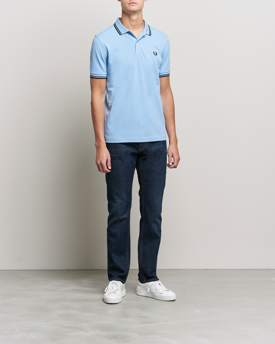 Hombres | Polos | Fred Perry | Twin Tip Polo Sky Blue Black