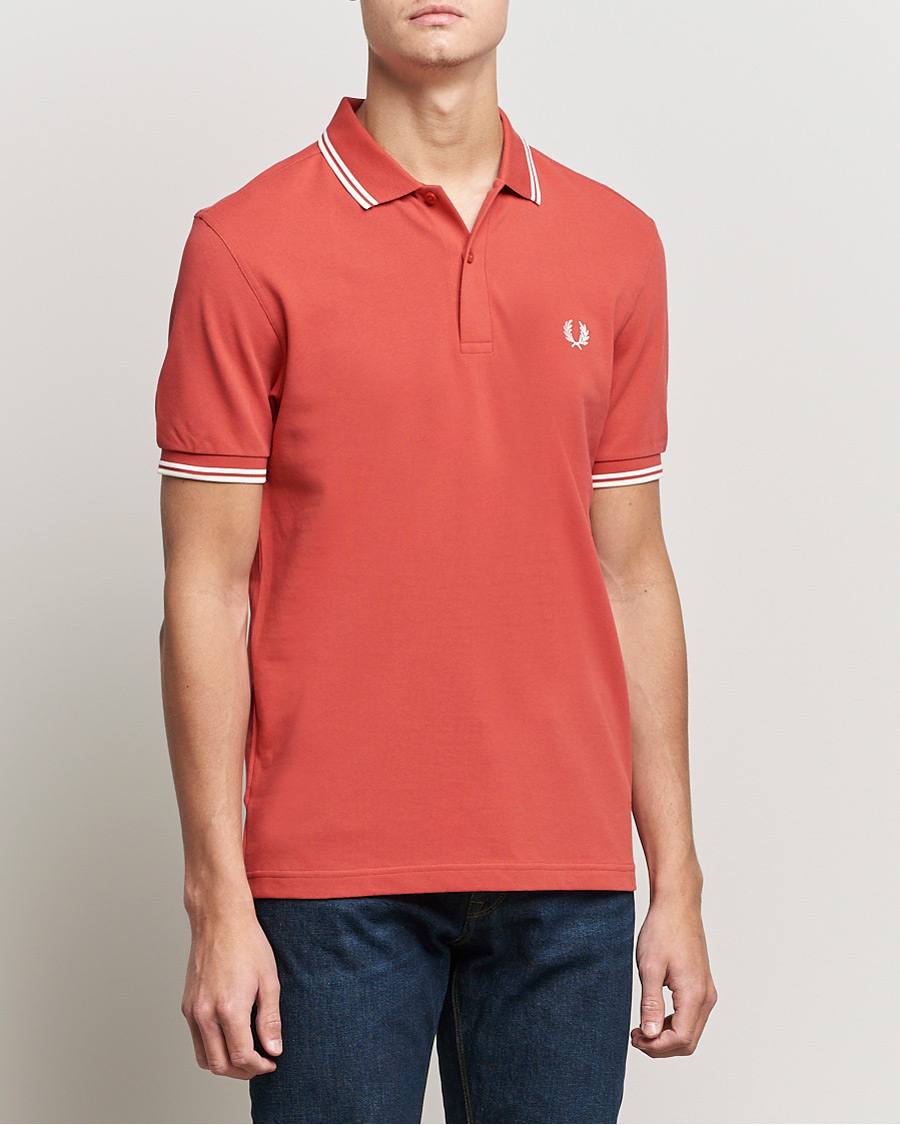 Hombres | Polos | Fred Perry | Twin Tip Polo Washed Red