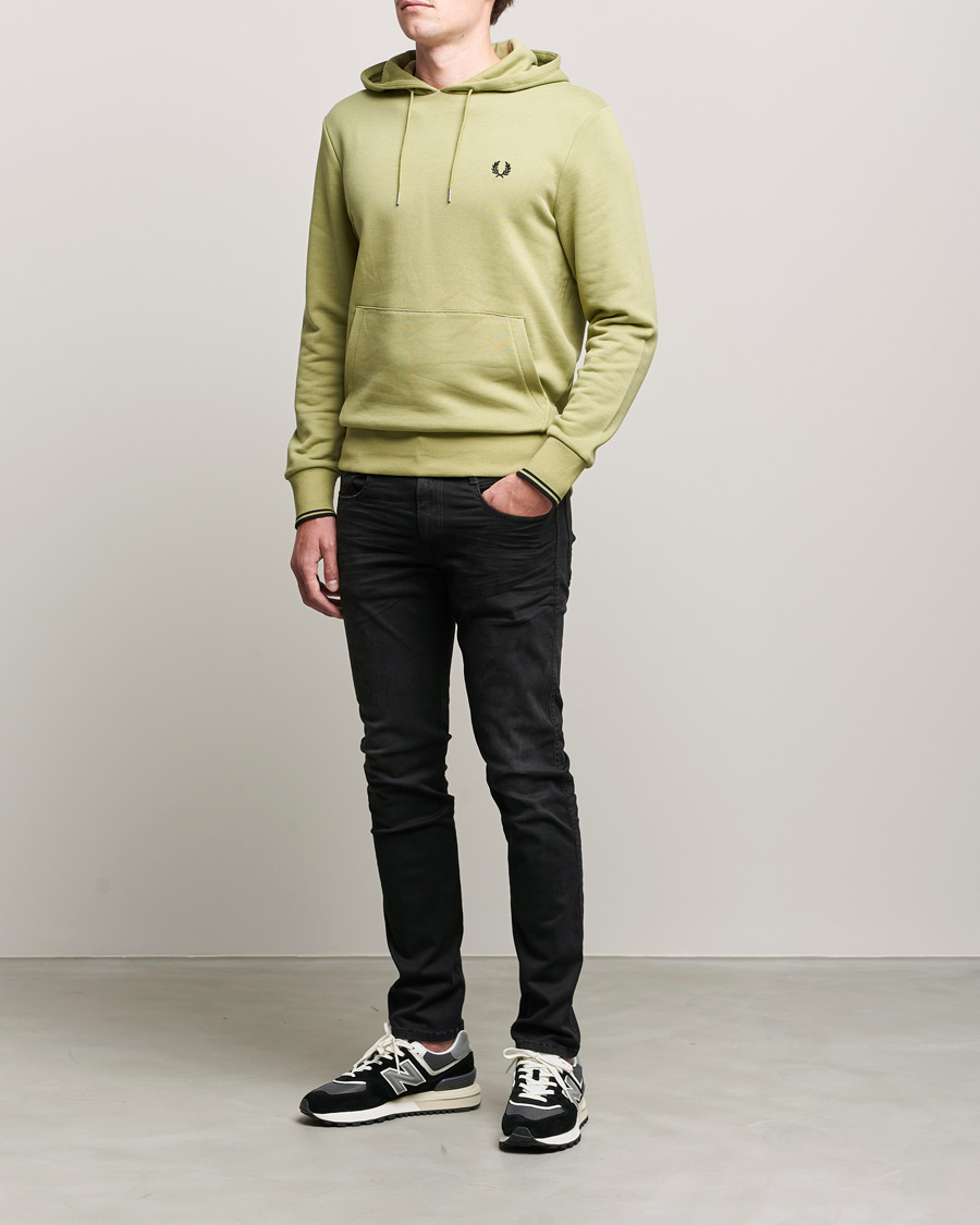 Hombres | Jerséis y prendas de punto | Fred Perry | Tipped Hooded Sweatshirt Sage Green 