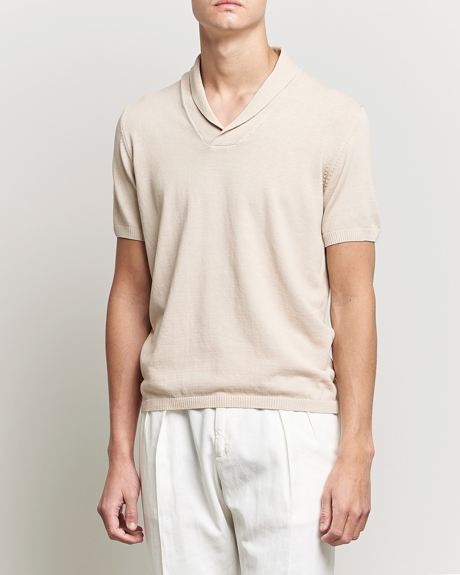 Hombres | Polos | Oscar Jacobson | Rollo GD Shawl Collar Cotton Polo Beige