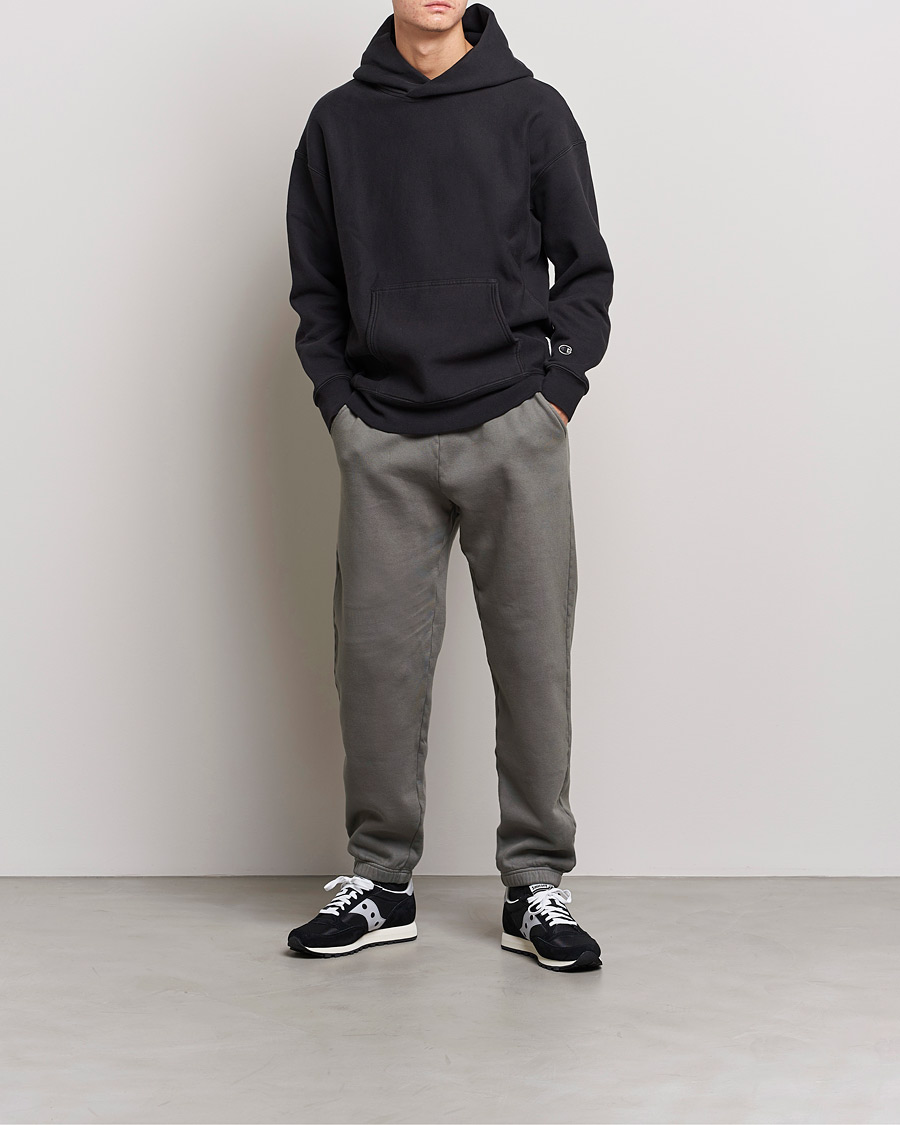 Hombres | Pantalones | Champion | Heritage Garment Dyed Sweatpants Dark Grey