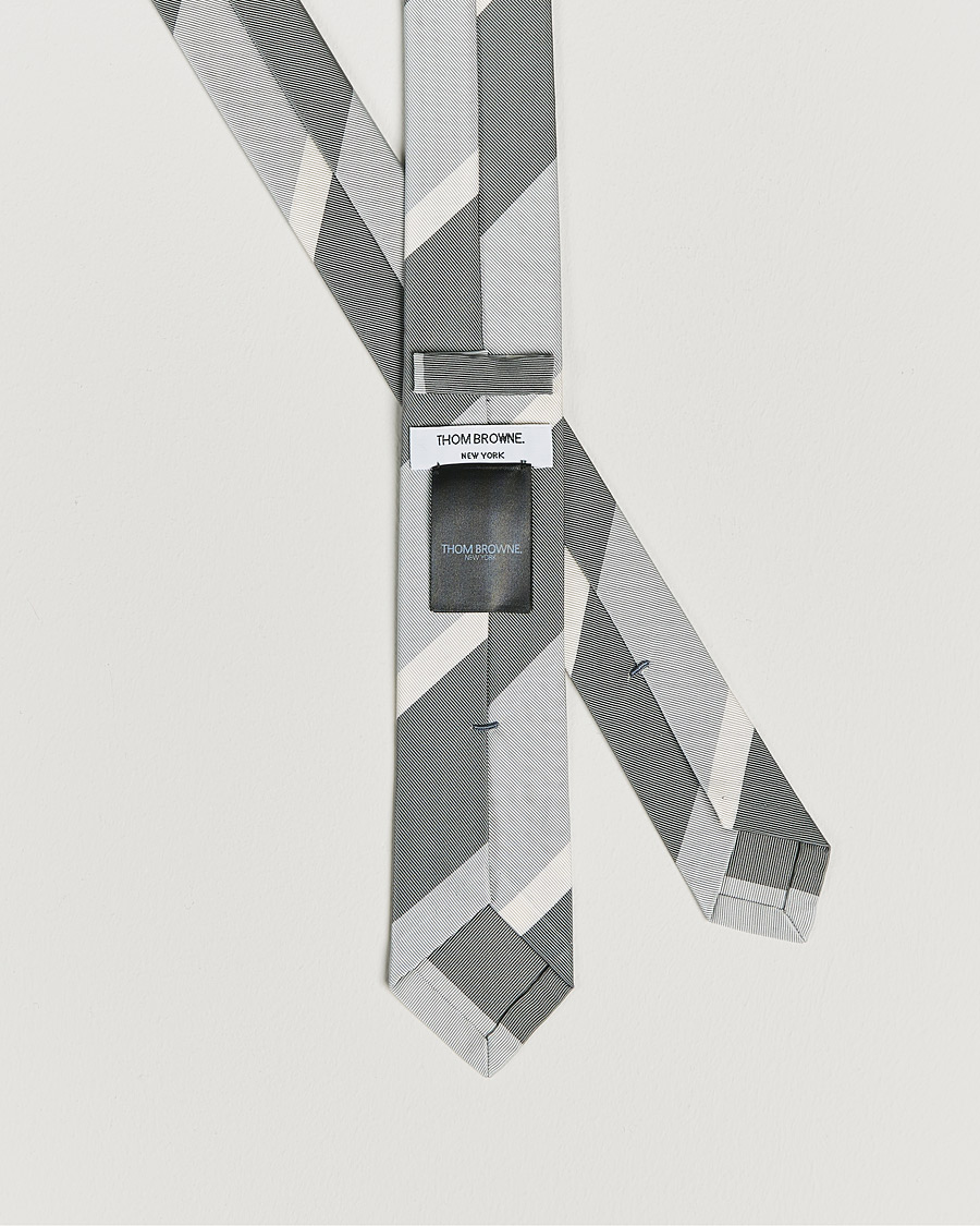 Hombres | Thom Browne Wide Rep Stripe Tie Medium Grey | Thom Browne | Wide Rep Stripe Tie Medium Grey