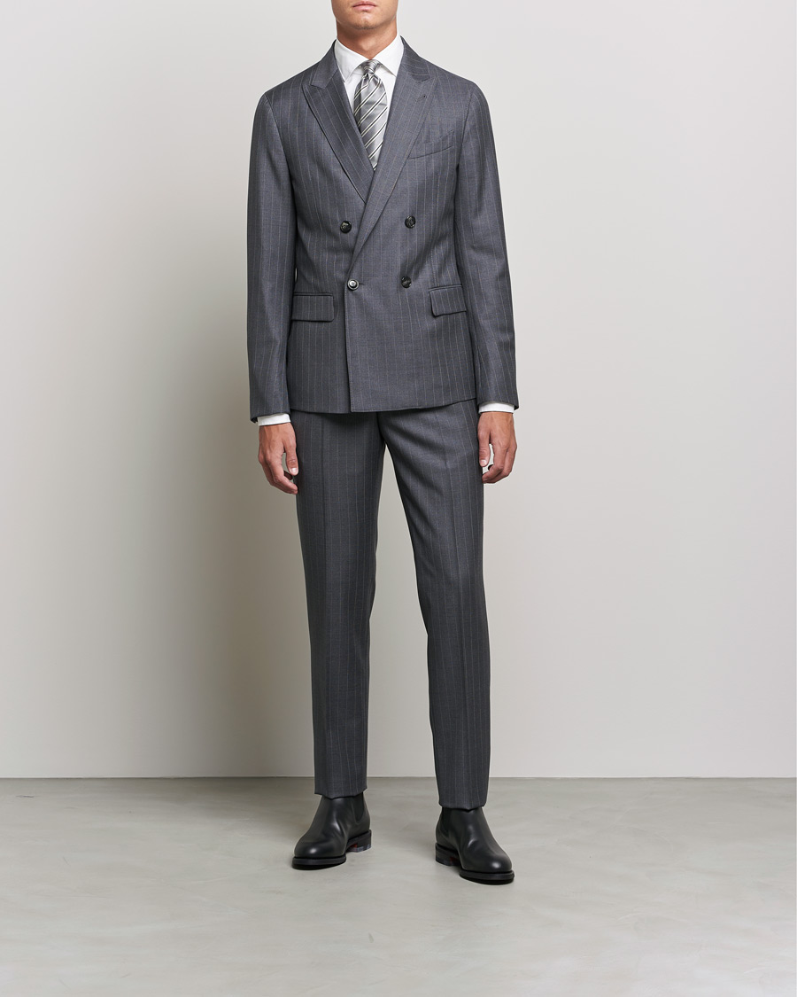 Hombres | Trajes | Giorgio Armani | Pinstripe Double Breasted Suit Grey