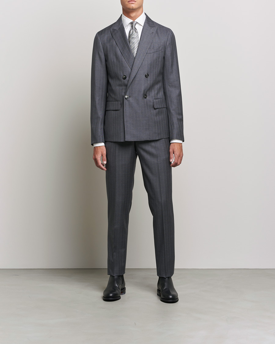 Hombres | Trajes | Giorgio Armani | Pinstripe Double Breasted Suit Grey