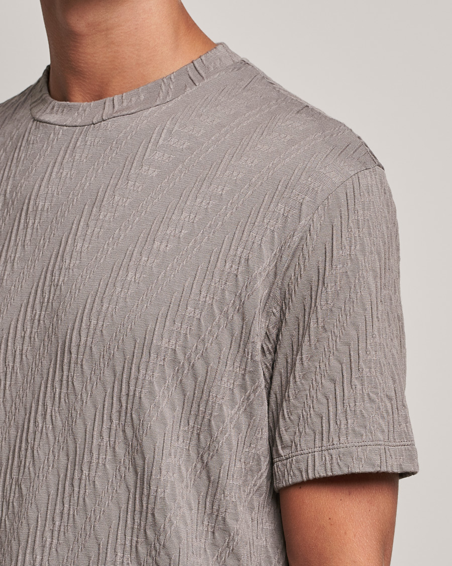 Hombres | Camisetas | Giorgio Armani | Cashmere Blend Chevron T-Shirt Beige