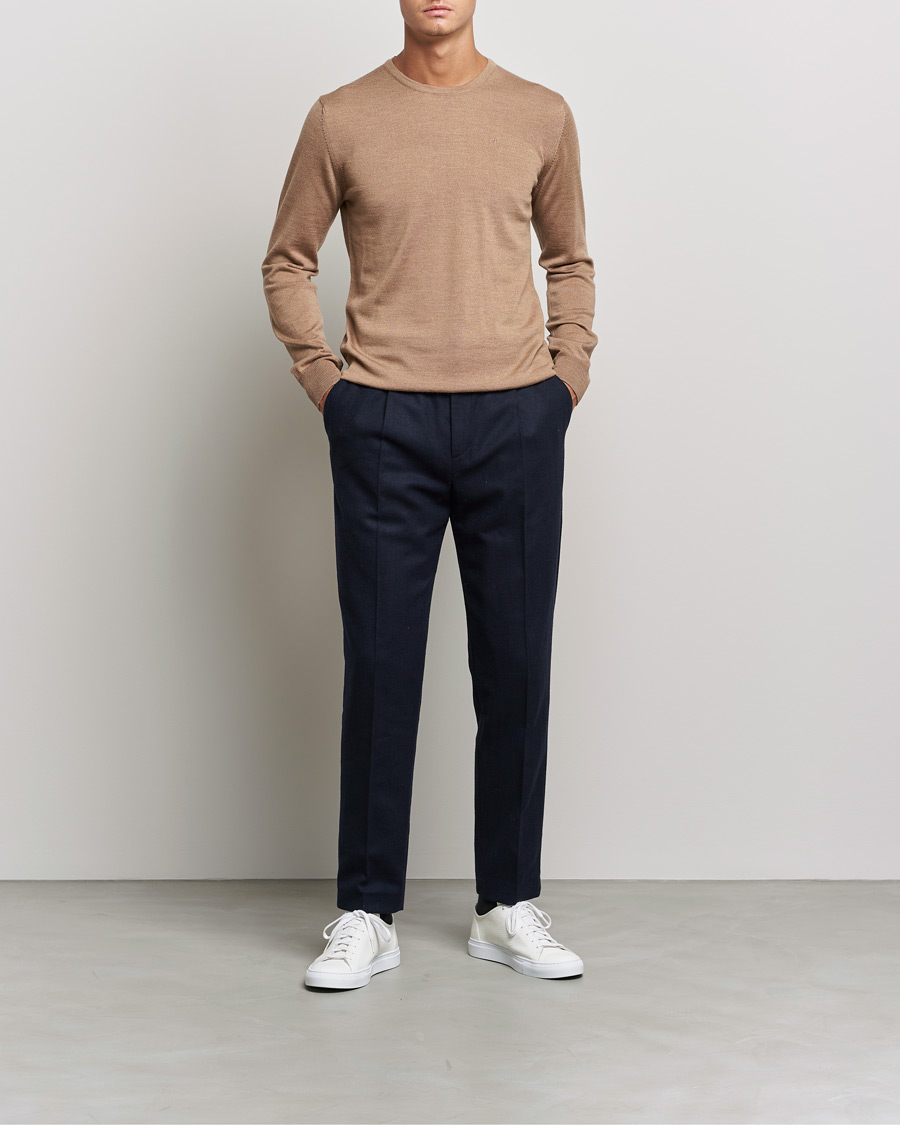 Hombres | Jerséis y prendas de punto | J.Lindeberg | Lyle True Merino Crew Neck Pullover Tiger Brown