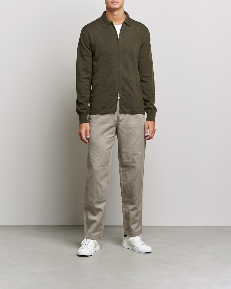 Hombres | Jerséis y prendas de punto | J.Lindeberg | Nyle True Merino Zip Cardigan Forest Green
