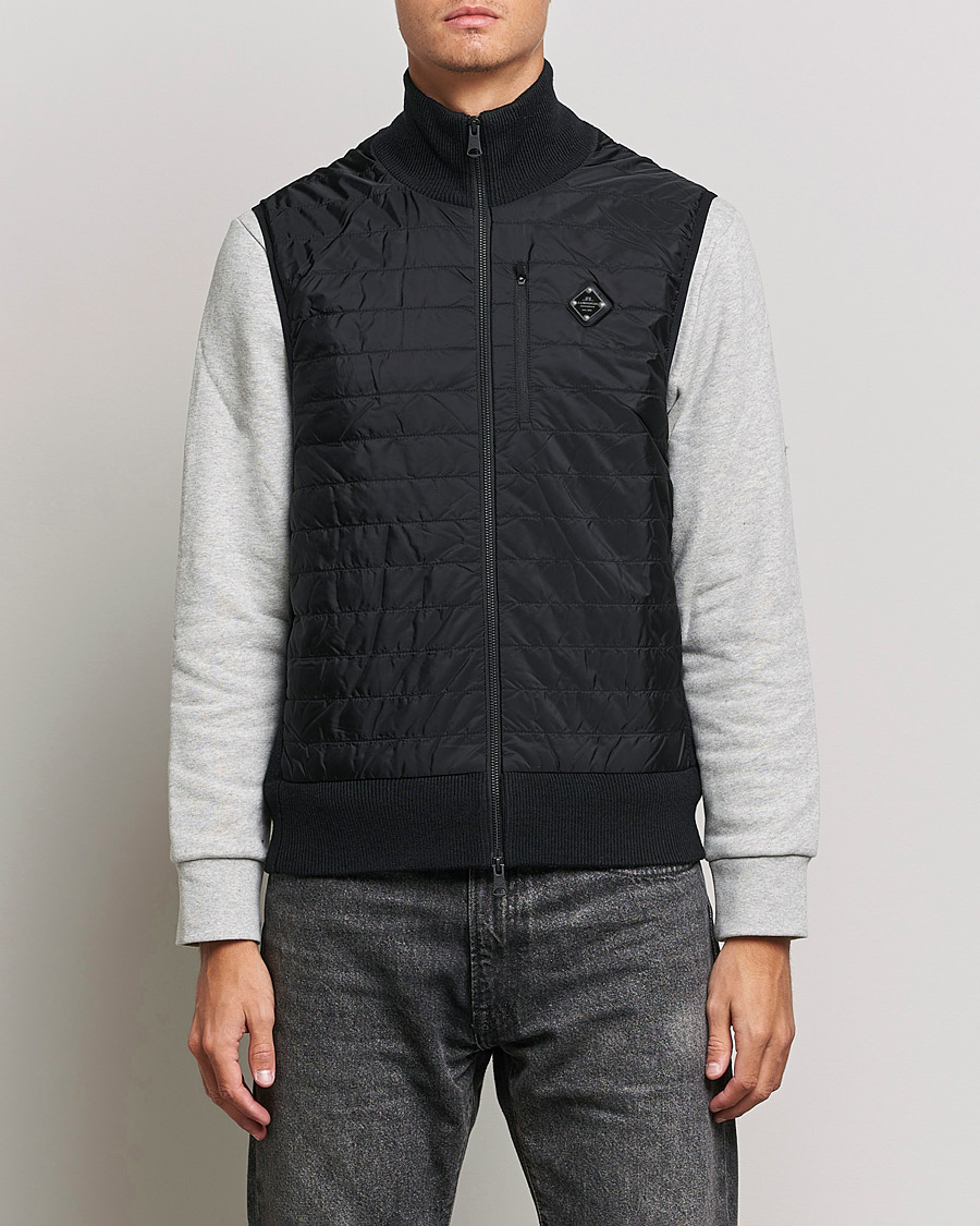Hombres | Jerséis y prendas de punto | J.Lindeberg | Becket Knitted Hybrid Zip Vest Black