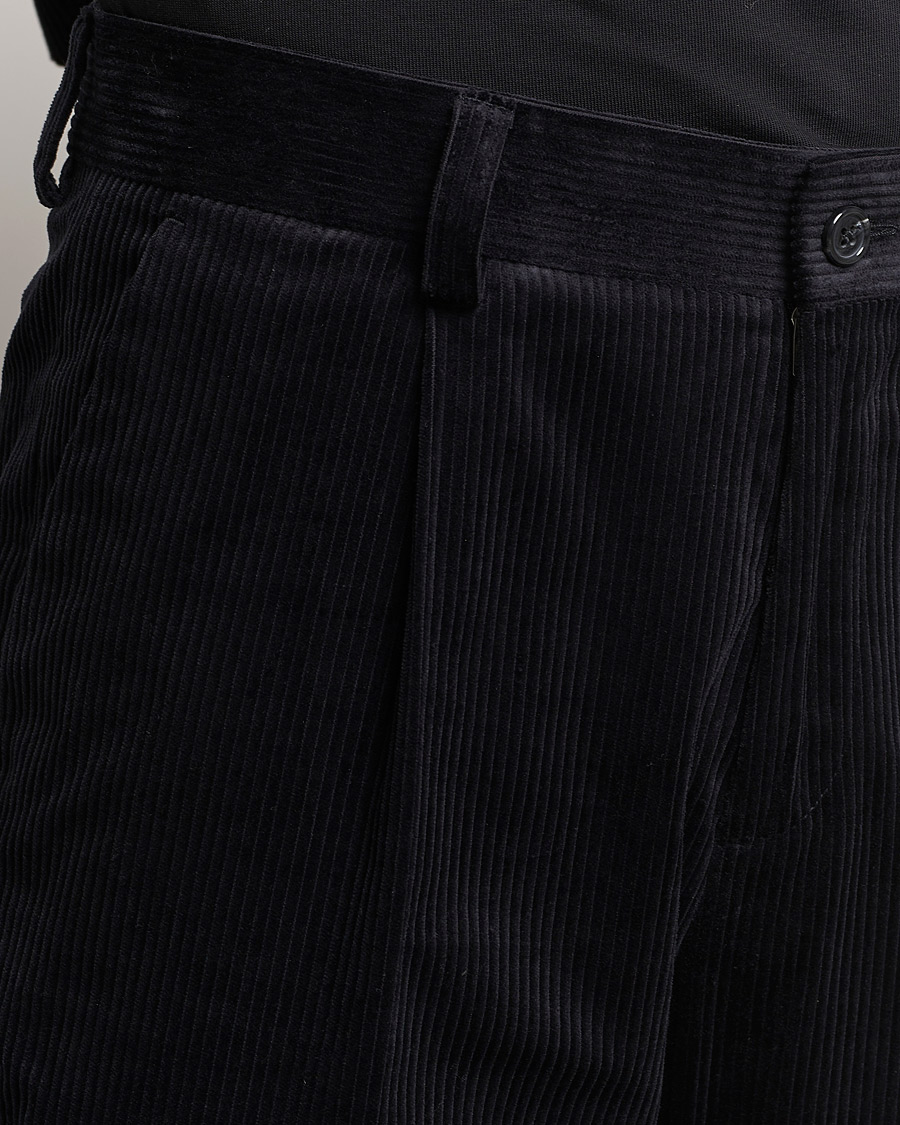 Hombres | Pantalones | J.Lindeberg | Gordon Pleated Corduroy Trousers Black