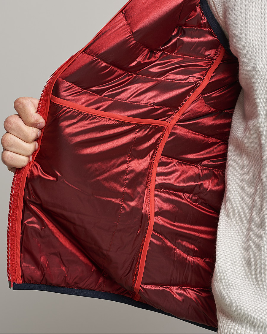 Hombres | Abrigos y chaquetas | J.Lindeberg | Cliff Light Down Vest Barbados Cherry