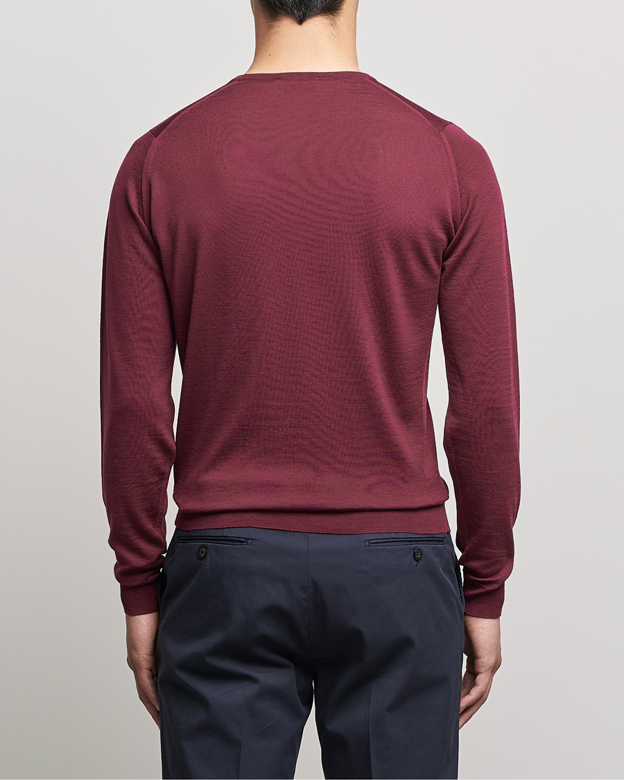 Hombres | Jerséis y prendas de punto | John Smedley | Lundy Extra Fine Merino Crew Neck Bordeaux