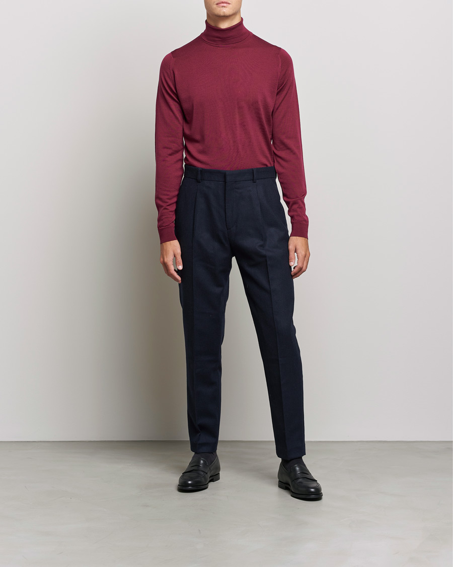 Hombres | Jerséis y prendas de punto | John Smedley | Cherwell Extra Fine Merino Rollneck Bordeaux