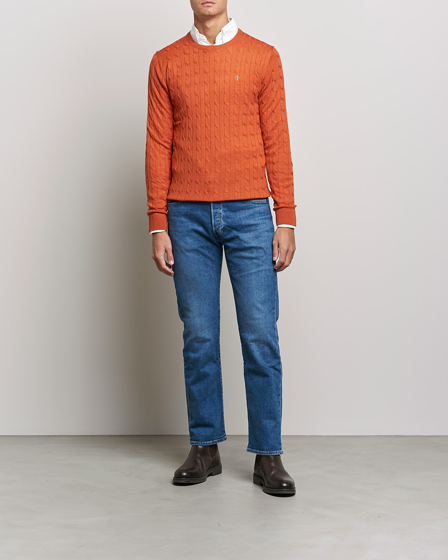 Hombres | Jerséis y prendas de punto | Morris | Merino Cable Crew Neck Pullover Orange
