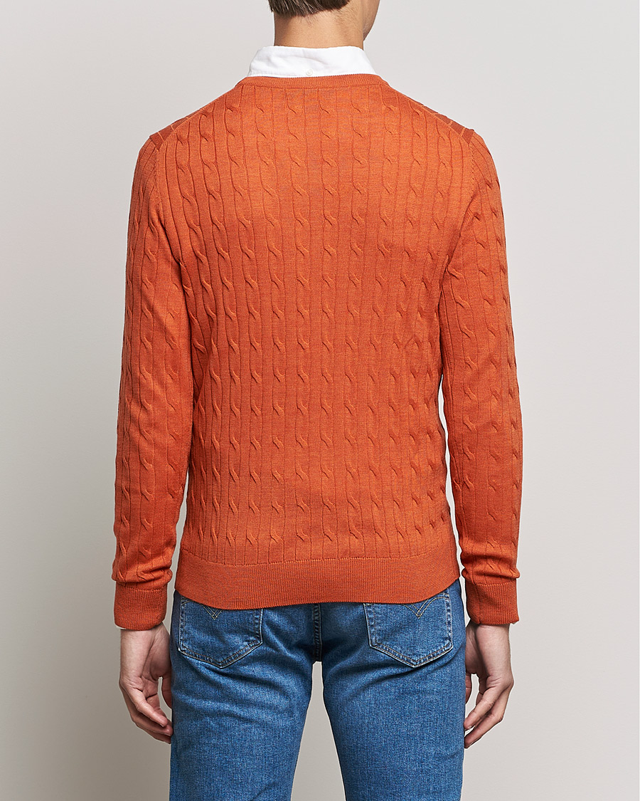 Hombres | Jerséis y prendas de punto | Morris | Merino Cable Crew Neck Pullover Orange