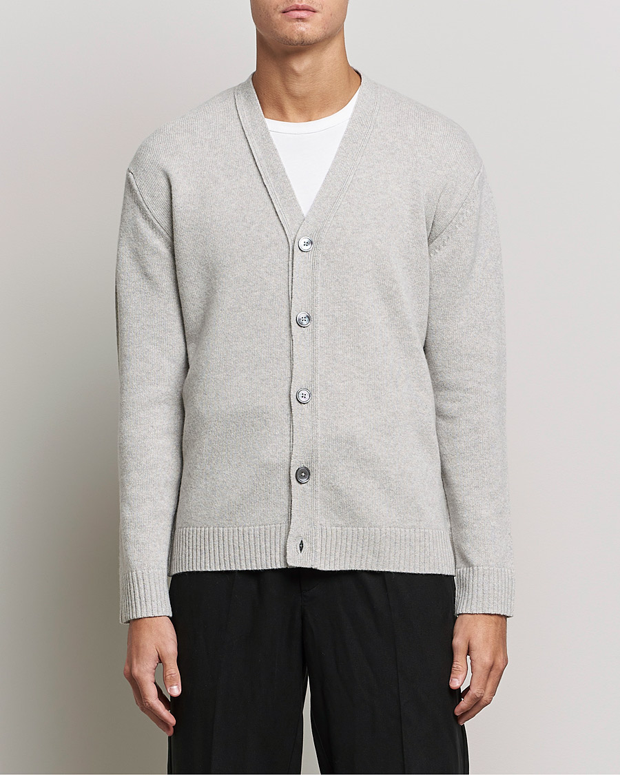 Hombres | Jerséis y prendas de punto | NN07 | Bjorn Lambswool Cardigan Light Grey Melange