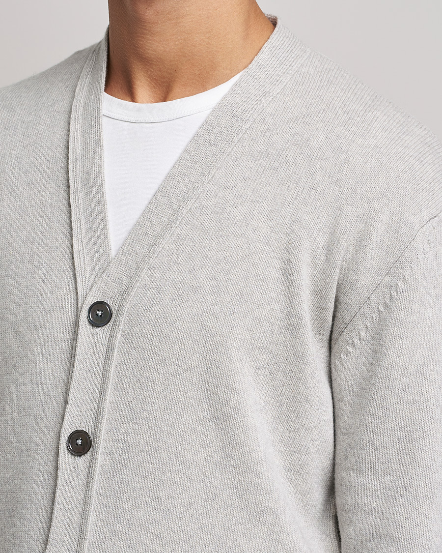 Hombres | Jerséis y prendas de punto | NN07 | Bjorn Lambswool Cardigan Light Grey Melange