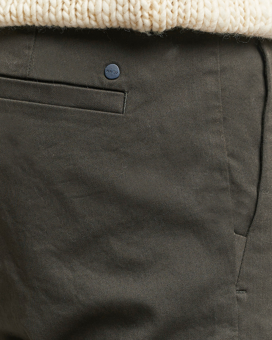 Hombres | Pantalones | NN07 | Theo Regular Fit Stretch Chinos Dark Army