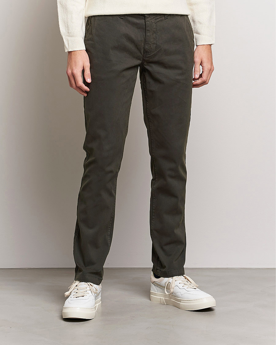 Hombres | Pantalones | NN07 | Marco Slim Fit Stretch Chinos Dark Green