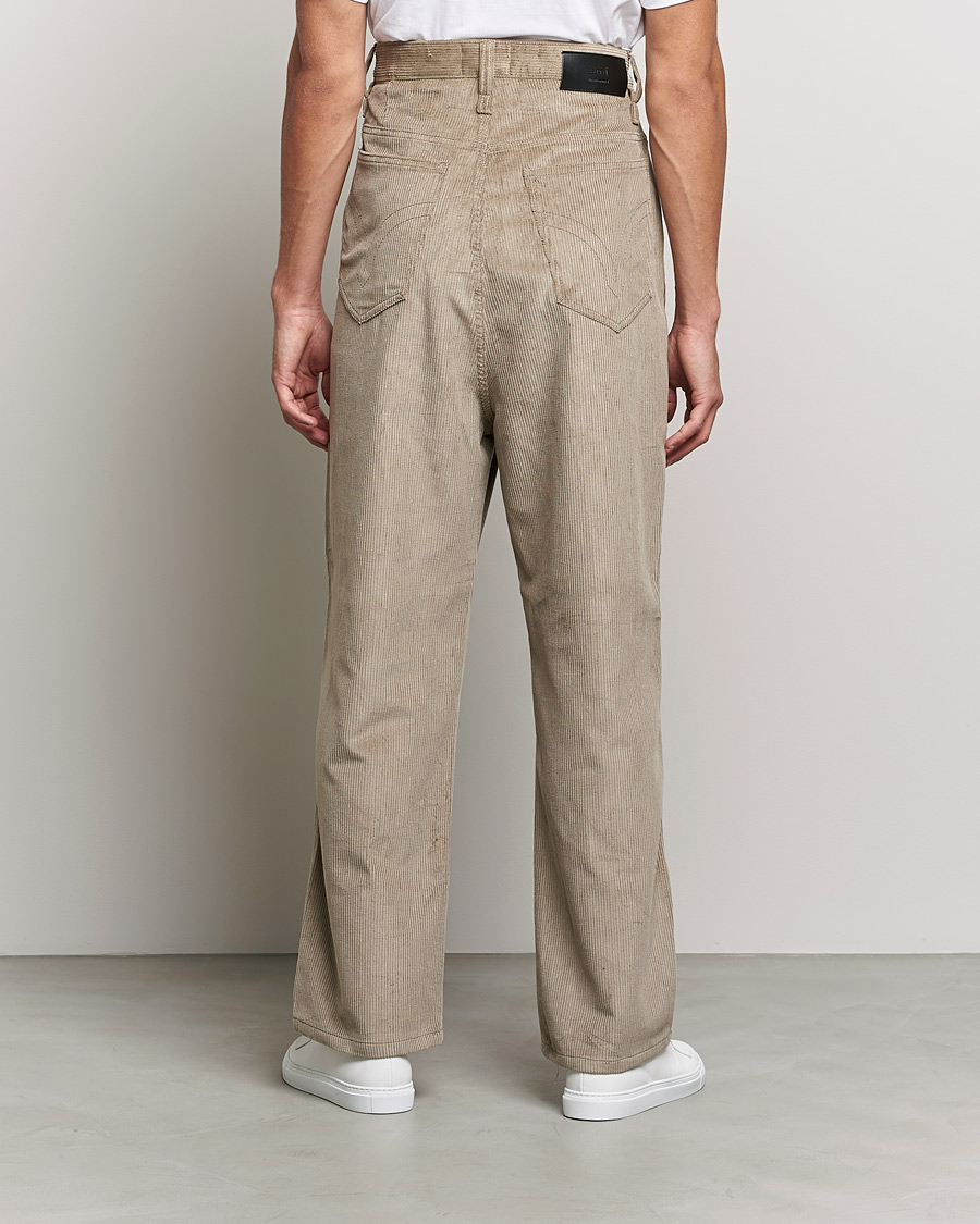Hombres | Pantalones | AMI | Alex Corduroy Trousers Beige