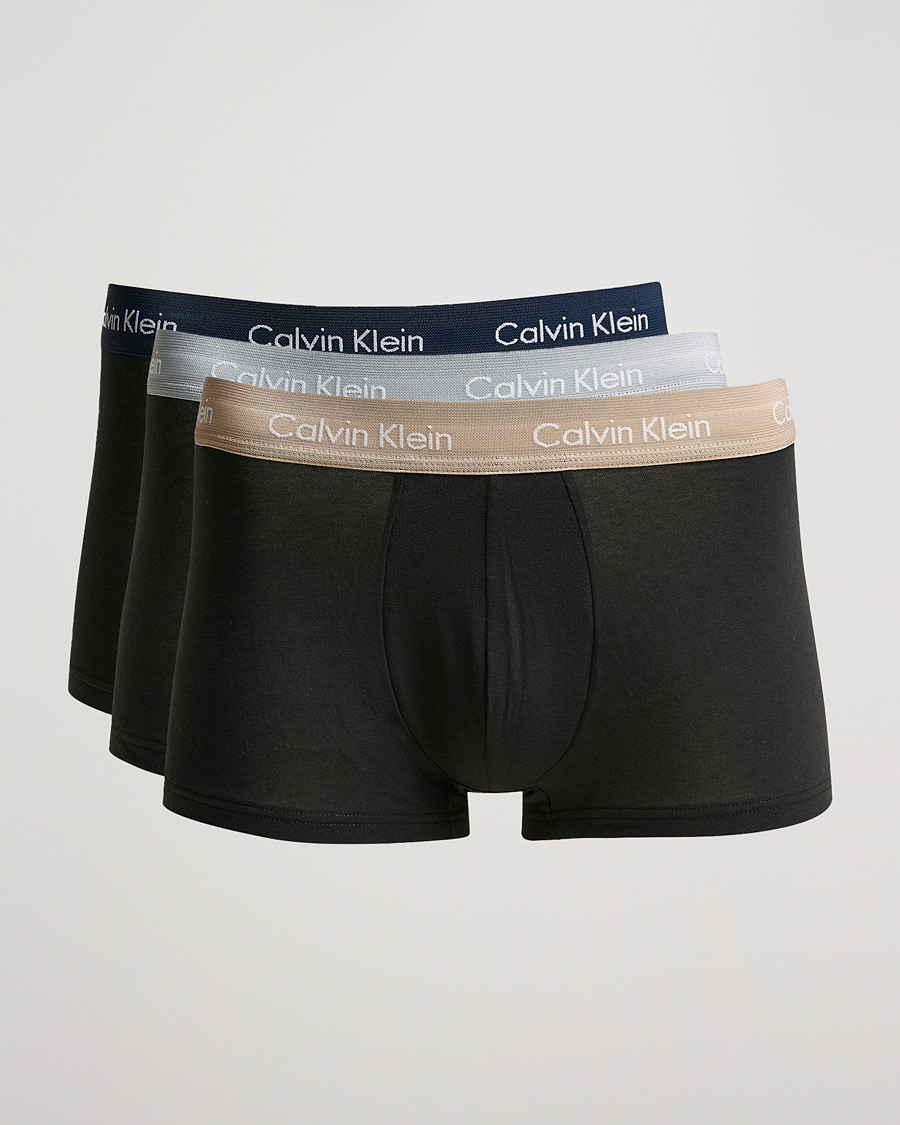 Hombres | Ropa interior y calcetines | Calvin Klein | Cotton Stretch 3-Pack Low Rise Trunk Black