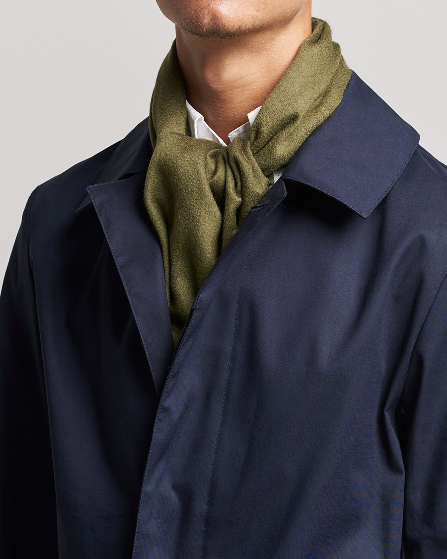 Hombres | Scottas Cashmere Scarf Open Green | BOSS BLACK | Scottas Cashmere Scarf Open Green