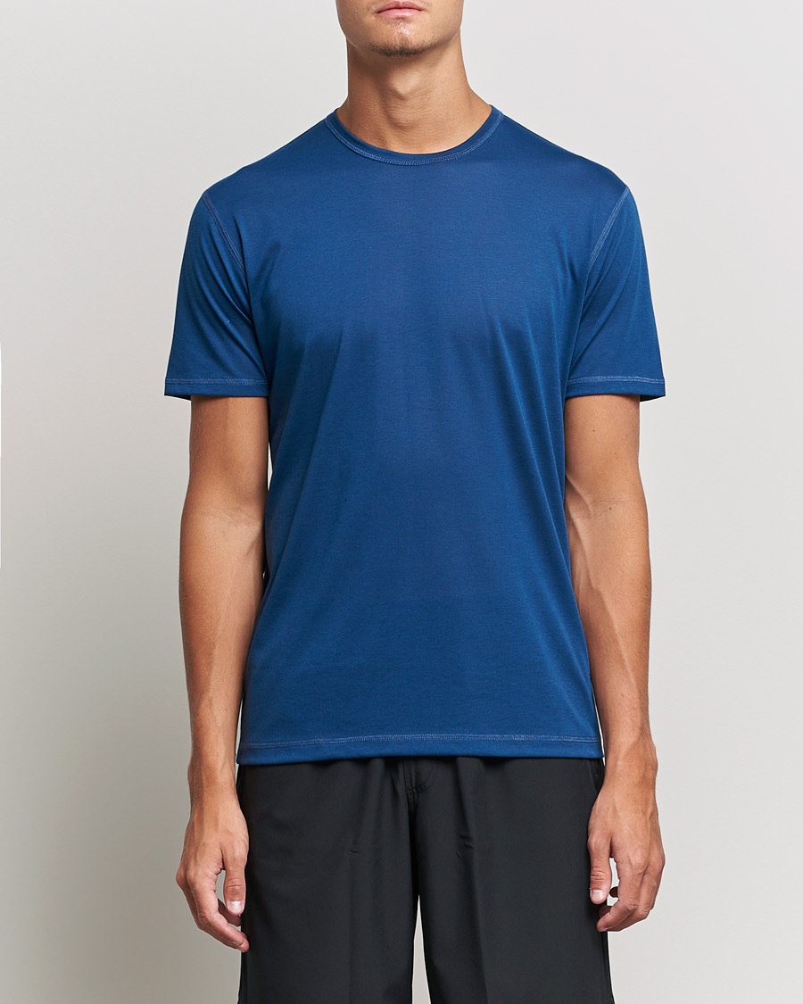 Hombres | Camisetas | Sunspel | Active Tee Navy