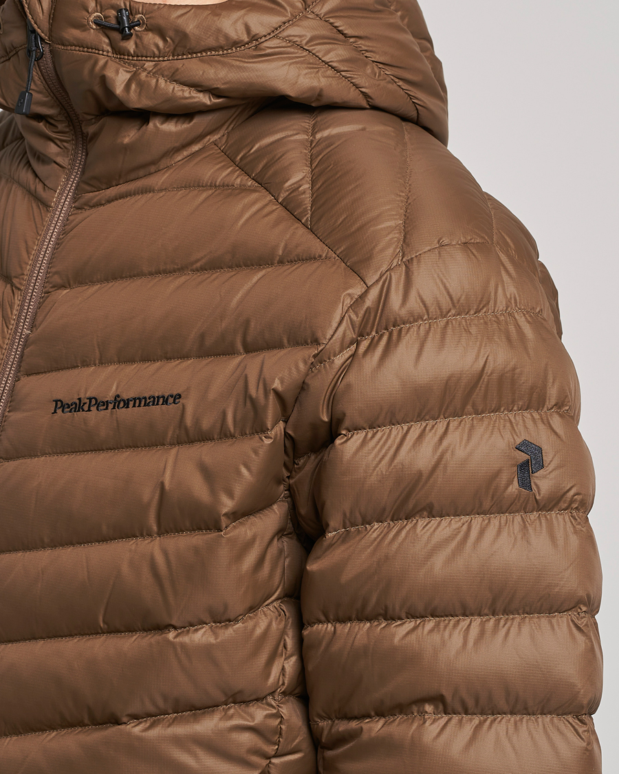Hombres | Abrigos y chaquetas | Peak Performance | Frost Liner Down Hooded Jacket Woody