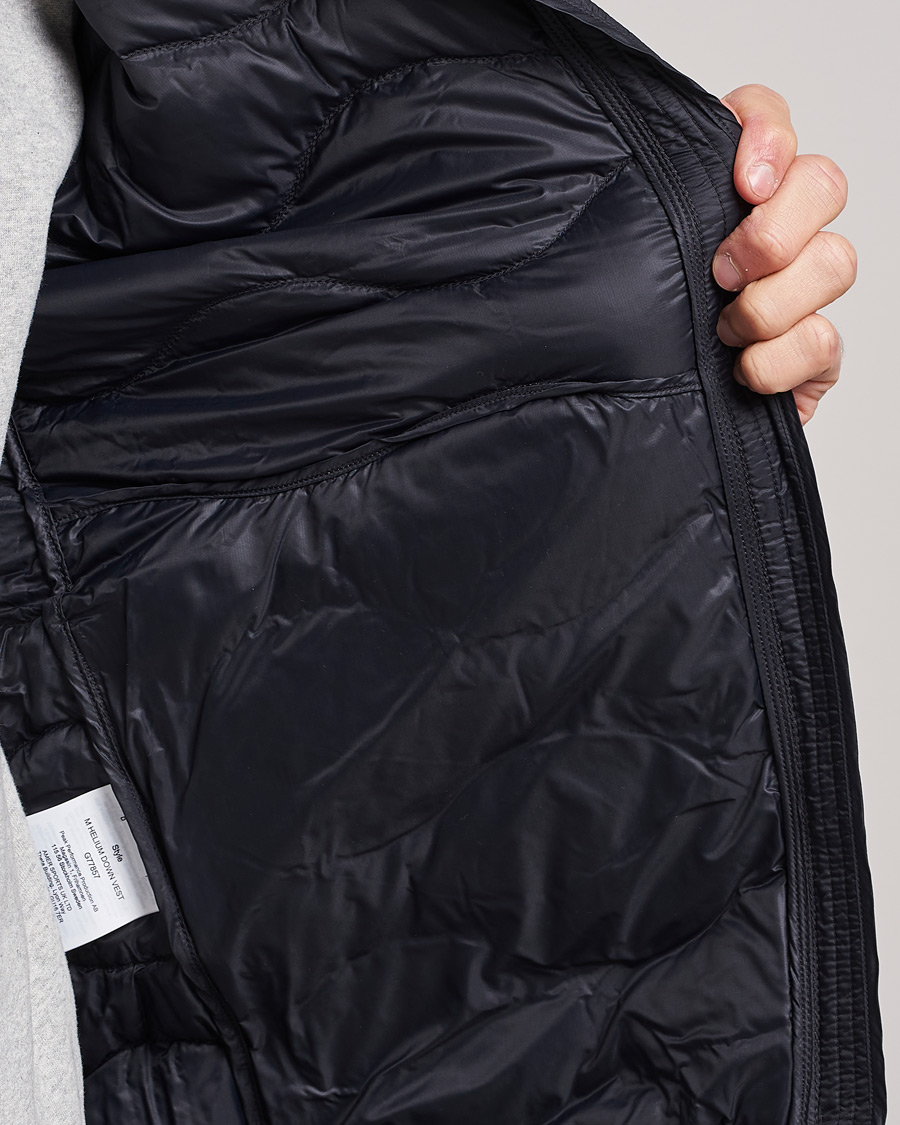 Hombres | Abrigos y chaquetas | Peak Performance | Helium Down Vest Black