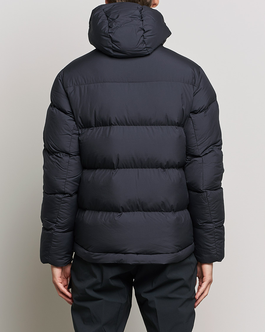 Hombres | Abrigos y chaquetas | Peak Performance | Rivel Down Hooded Jacket Black