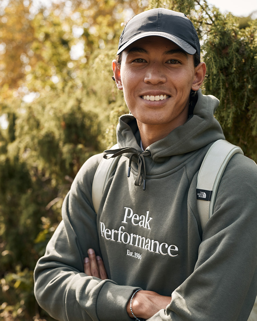 Hombres | Jerséis y prendas de punto | Peak Performance | Original Logo Hoodie Forest Night