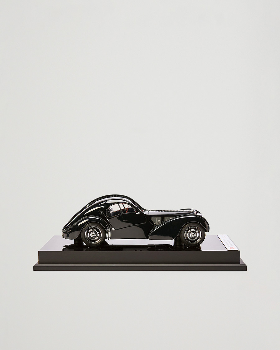 Hombres | Estilo de vida | Ralph Lauren Home | 1938 Bugatti Type 57S Atlantic Coupe Model Car Black