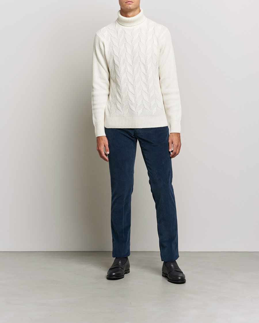 Hombres | Pantalones | Incotex | Slim Fit Leisure Cord Slacks Dark Blue