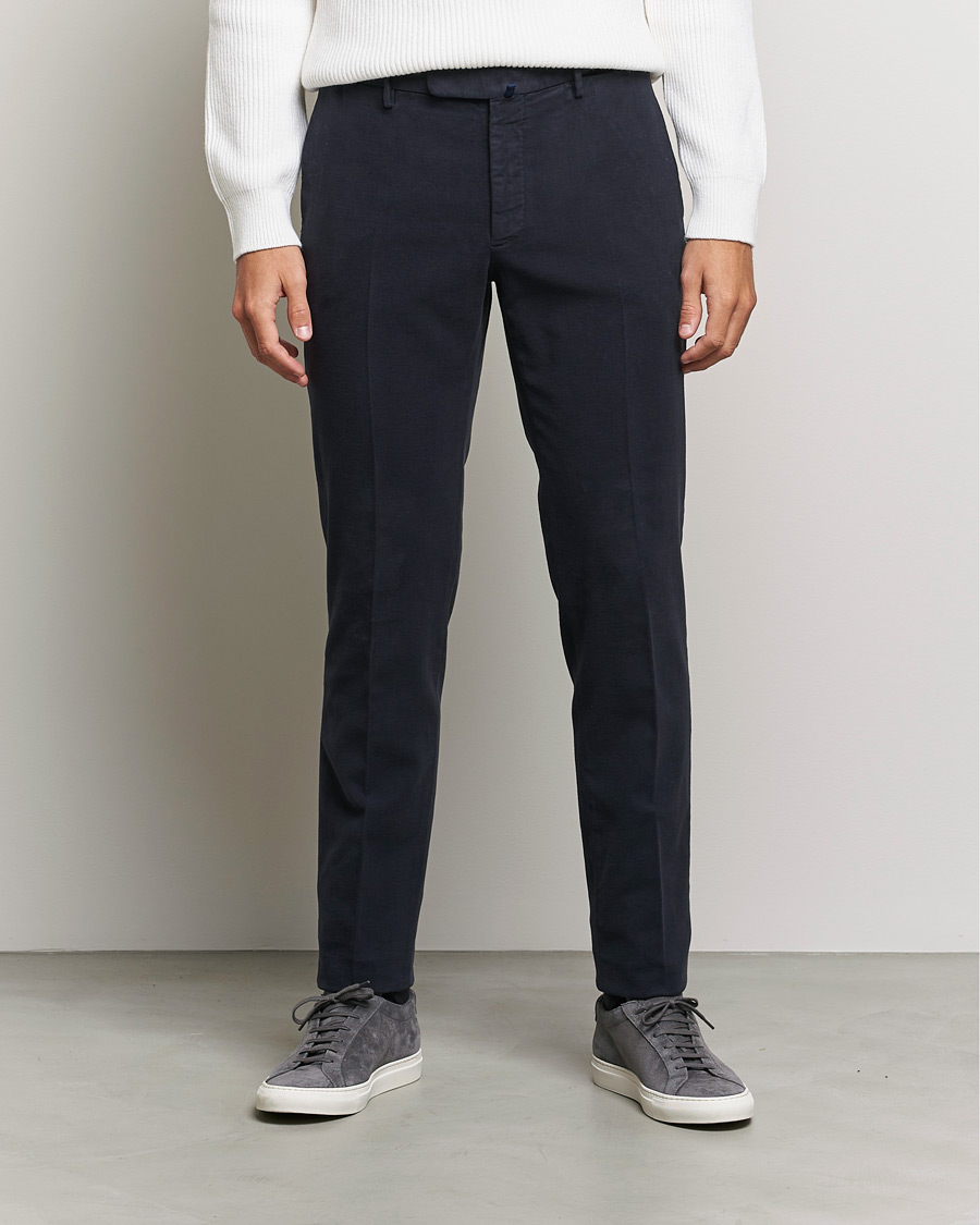 Hombres | Pantalones | Incotex | Slim Fit Luxury Moleskine Trousers Navy