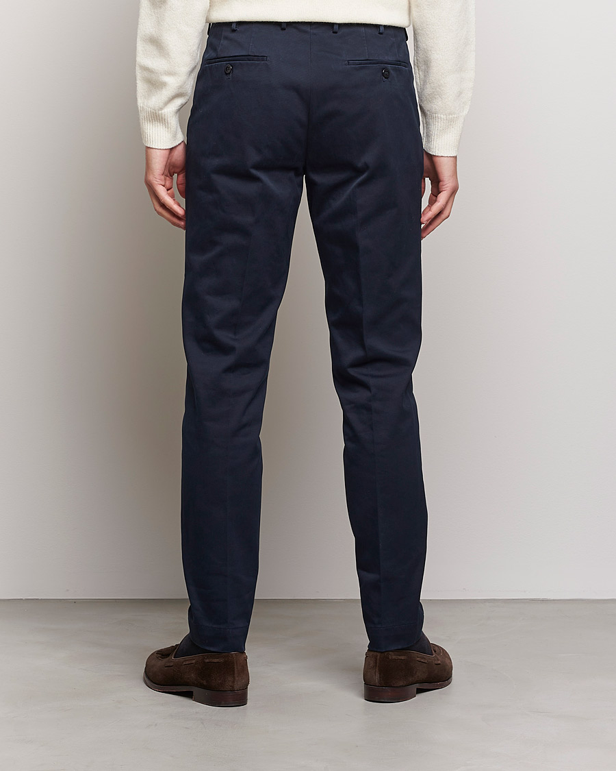 Hombres | Pantalones | Incotex | Pleated Cotton Stretch Chinos Navy
