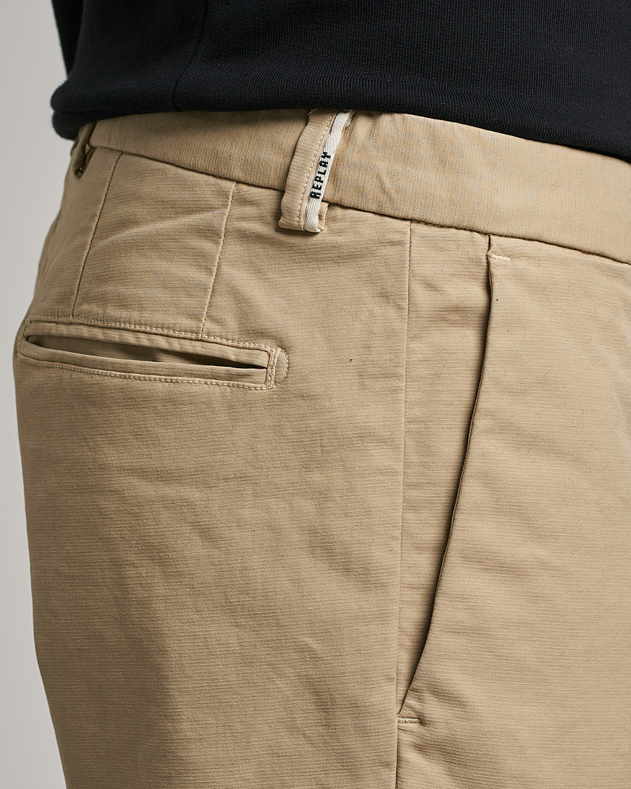Hombres | Pantalones | Replay | Sartoriale Comfort Stretch Chinos Light Khaki