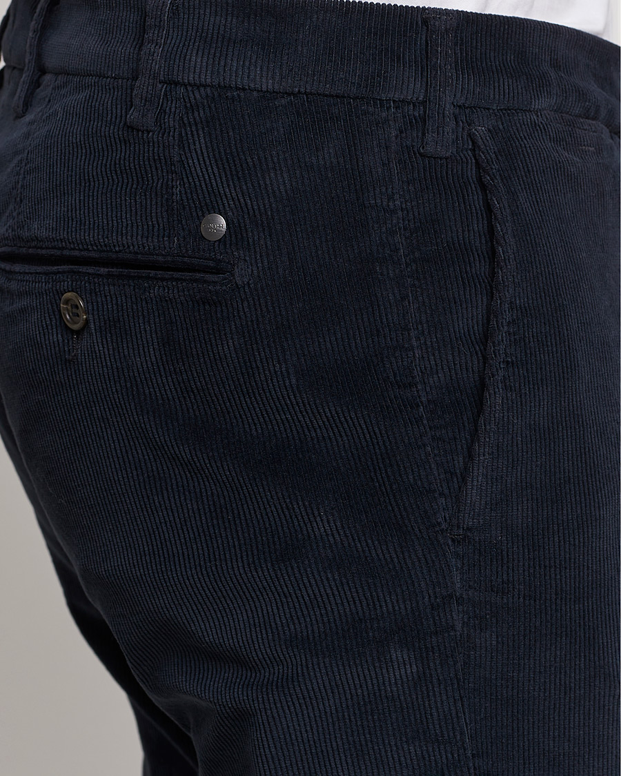Hombres | Pantalones | Canali | Slim Fit Corduroy Trousers Navy